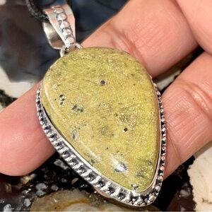 Green Atlantisite- Stitchtite Pendant 2 1/4”